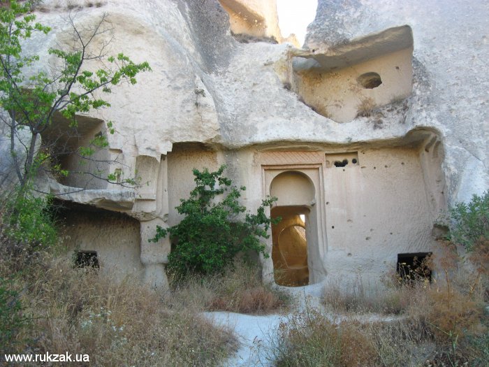 Пещерные монастыри Каппадокии