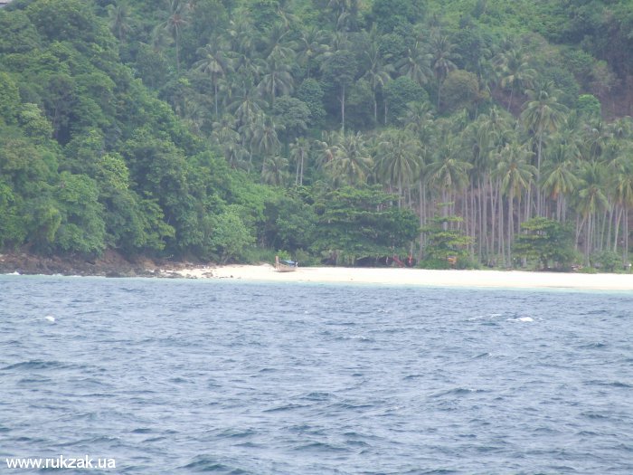 Кокосовый пляж, на котором не удалось переночевать. Остров Пи Пи Дон, Таиланд