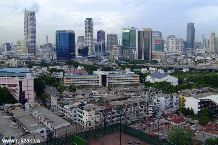 Вид на Бангкок с крыши
