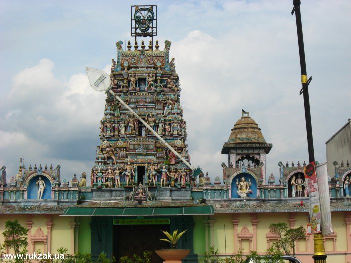 Малайзия. Индийский храм